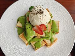 雪顶斑斓吐司-埠口精酿夜景餐酒吧· BREWPORT BISTRO(长嘉汇重庆之眼店)