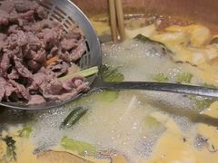 -洱火云南酸菜牛肉火锅(石景山当代商城店)