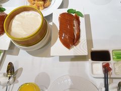 -贝勒爷·酥不腻烤鸭