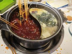 -钢管厂五区小郡肝串串香(蜀都万达店)