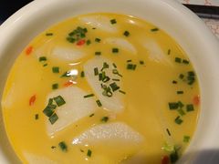 -阿瓦山寨·湘菜现炒·剁椒鱼头王(咸阳总店)