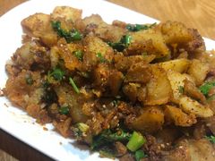 -三猫黑鱼花(南大店)