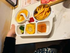 -宽来·欢聚火锅(来福士广场水景店)