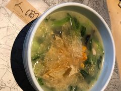 -穹六人间 people 6(岳阳路店)