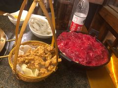 -小天鹅火锅·一线江景洪鼎旗舰店(洪崖洞店)