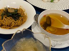 开洋葱油拌面-麟1929(外滩店)