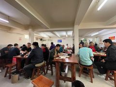 大堂-宝瑞门钉肉饼店