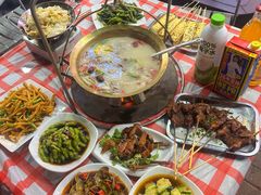 -江湖亮亮蒸虾大排档烤全羊清真(武汉总店)