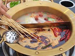 -娜姐鲜牛肉串串火锅(藏龙岛店)