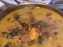 -山河屯铁锅炖·非遗铁锅炖(华强北店)