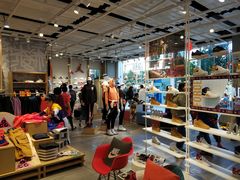 -NIKE KICKS LOUNGE体验店(北京新中关店)