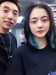 -诗悦发型SALON·圣罗兰店