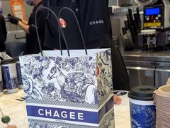 -霸王茶姬(上海静安大悦城店)
