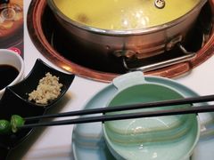 -洪氏嗨捞·猪肚鸡火锅(阳光天地店)
