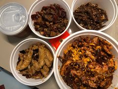 -鑫记婆婆兔·成都特产·兔头手撕兔(太古里店)