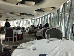 -广州塔卢特斯法国旋转餐厅