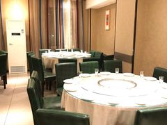 -吴记酱骨炖菜馆(康安路店)
