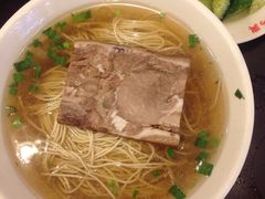 焖蹄面-朱鸿兴面馆(镇湖店)