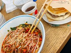 哨子面-东关吉祥西安腊汁肉夹馍(健德门店)