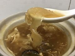 海参花胶大只翅-添發碗仔翅美食