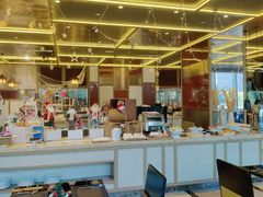 -大中华希尔顿酒店-念自助餐·嗨啤·小龙虾