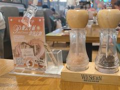 -西语炭烧牛排·西厨(石龙店)