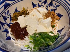 豆花米线-蜗牛小馆醉乡民谣云南菜(惠新西里店)