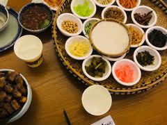 -包整·丝娃娃(一览甲秀楼风景店)