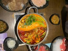 精品肥牛-呷哺呷哺(砂之船奥莱店)