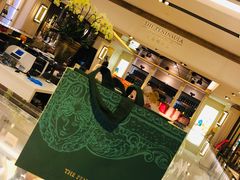 -上海半岛酒店·半岛精品店