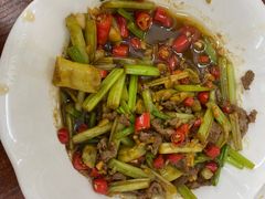 -湘里湘亲饭店(闸坡店)