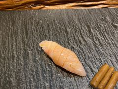 幼狮鱼手握-鮨鳳