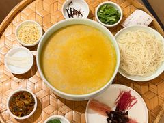 -一坐一忘云南菜(嘉里中心店)