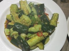 -鸣牌鸡煲(大岭山店)