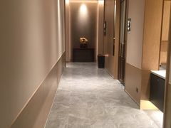 -泓历皇朝酒店(东亭店)