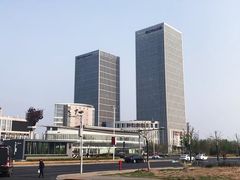 -天津梅江中心皇冠假日酒店