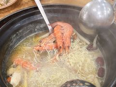 -濠轩阁特色生蚝火锅(水湾路店)