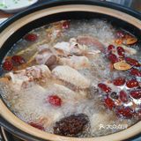 鮑魚鷄煲
