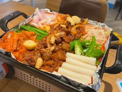 -WOW LUCKY创意韩料(龙阳广场店)