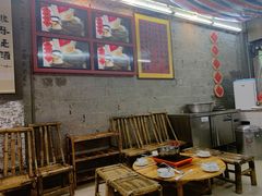 大堂-喜半仙·牛八宝·两江米粉酒(普陀路店)