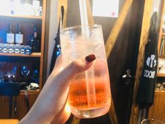 -Mx.cocktail bar