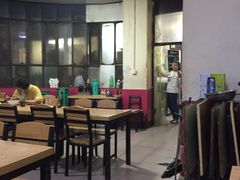 大堂-清真·白家牛肉罩火烧老店(育才街店)
