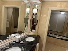 -广州富力丽思卡尔顿酒店