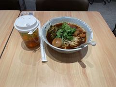 -遇见小面(站西路店)