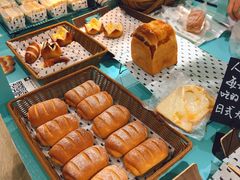 -沁屋面包店(人民东路店)
