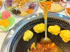 -哈尔滨烧烤·山河村铁锅炖(交大店)