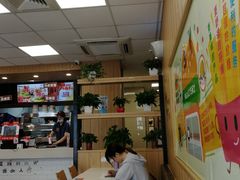 -华莱士·炸鸡汉堡(西中市店)