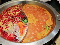 -沸炉重庆老火锅(军事博物馆店)