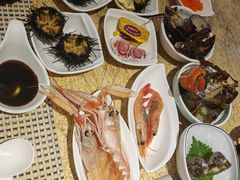 -雍和会海鲜姿造自助(湖东路店)