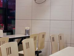 -江三王记牛杂馆(总店)